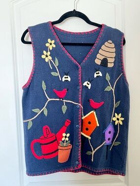 VNTG Grannycore Spring Sweater Vest